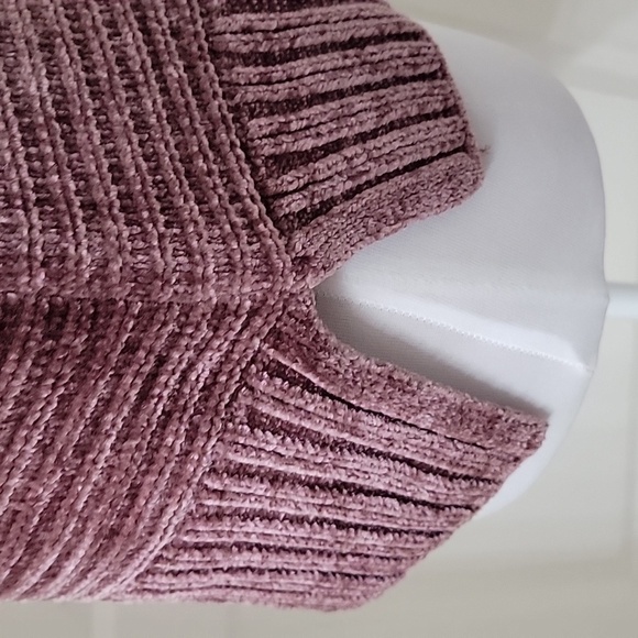 Pink Rose Size XS Mauve/ Dusty Rose Chenille Turtleneck Sweater, Exc. Used Cond. - Picture 6 of 13